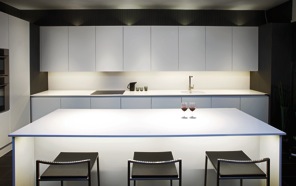 LESS_ExBo